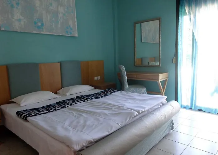 Villa Maria Apartments